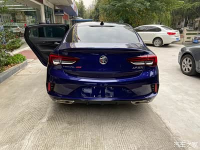 10月27日提车21款君威gs精英