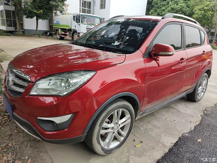 【图】红色的35看起来就是美!_长安cs35论坛_汽车之家论坛