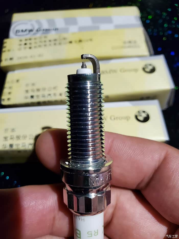 宝马原厂ngk火花塞产地日本