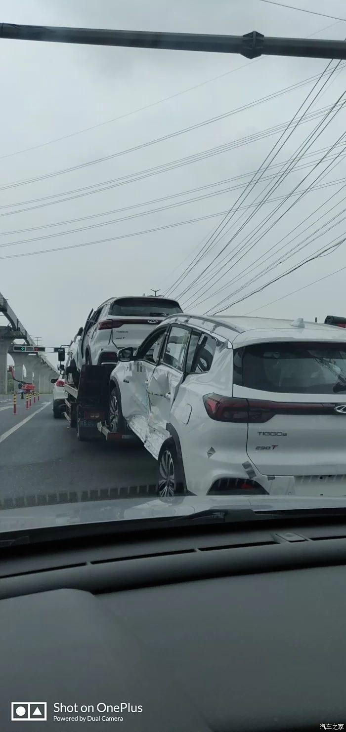 瑞虎8是不是申請碰撞測試一下?不然被大飆車這麼評一下沒戲了.