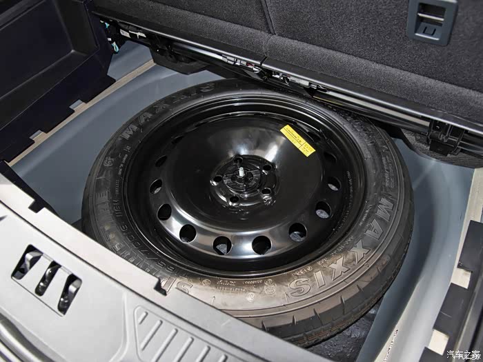 这探险者车没有见到备胎