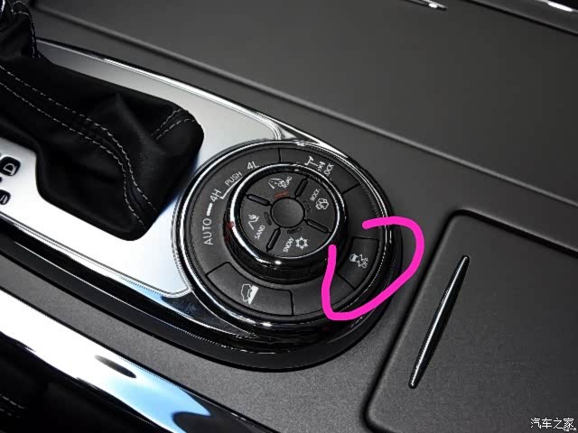 求懂得师傅途乐车身稳定系统怎么开