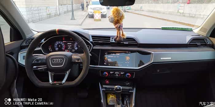 最终遇到你.奥迪q3时尚动感提车