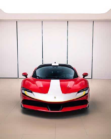 ferrari sf90 stradale 千匹四驱烈马超跑