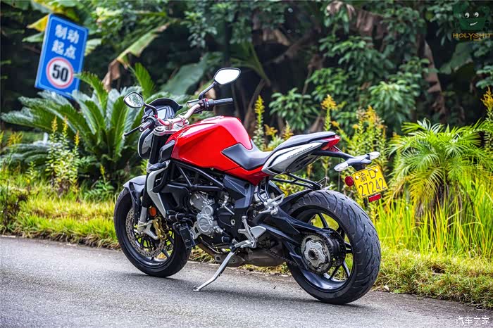 机械艺术品mv奥古斯塔brutale675