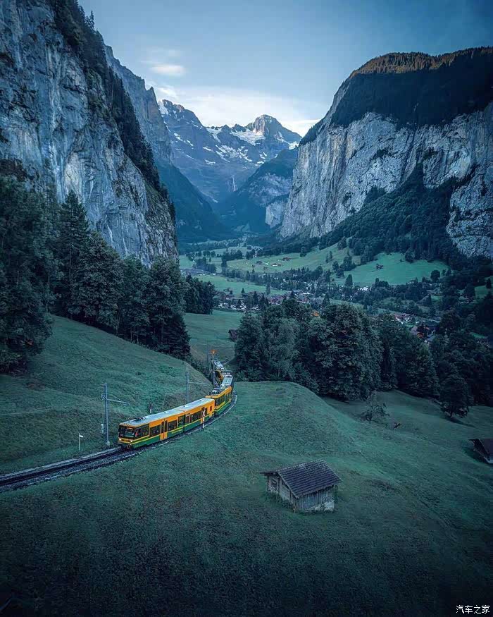 太阳下山后的瑞士如此安逸
