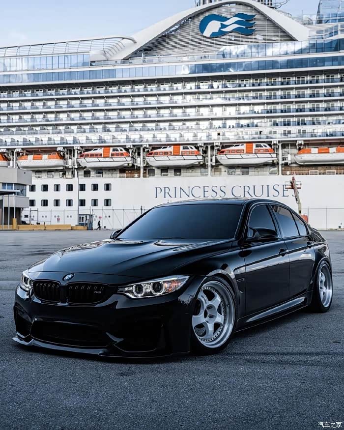 黑武士宝马bmwm3