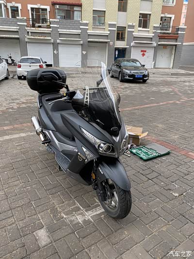 光阳赛艇300i更换机油齿轮油标准作业