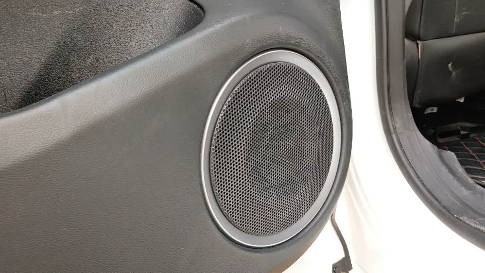 与日月同光,与wey同行,vv7的表现很优秀