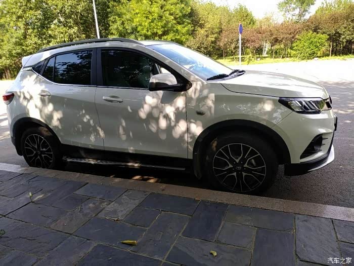 【图】我给dx3换了两双袜子——轮毂改色_东南dx3论坛_汽车之家论坛