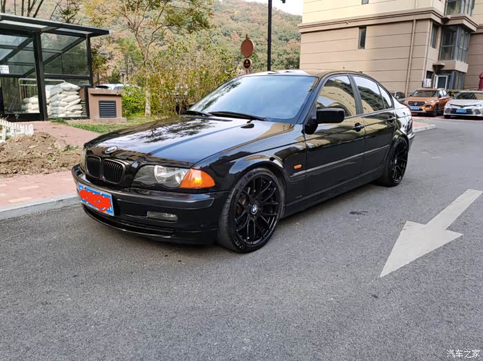 出售美规宝马e46325i