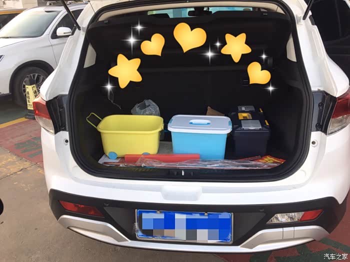 伴着金灿灿的落叶喜提东南dx3