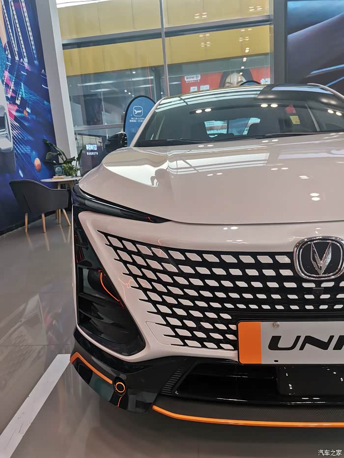 【图】unit运动版实车实拍_长安uni-t论坛_汽车之家论坛