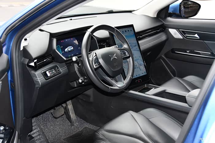 纯正的科技味道小鹏g3内饰分享