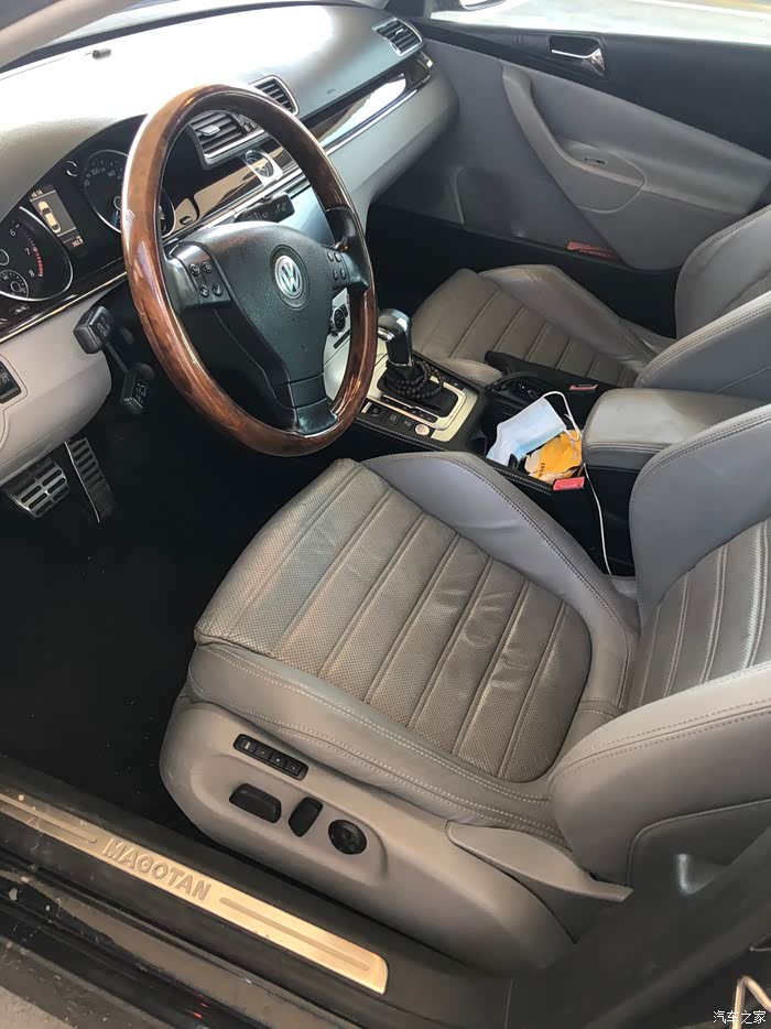 进口32迈腾改了b7内饰