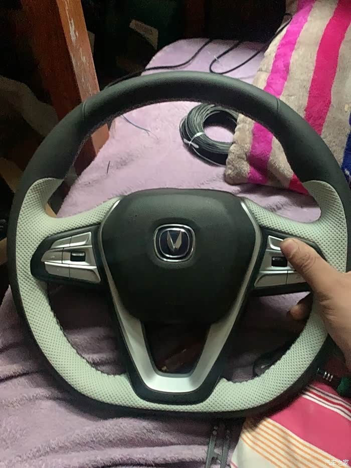 【图】奔奔e star升级新款方向盘,带有背光灯,大屏导航可以学习_奔奔e