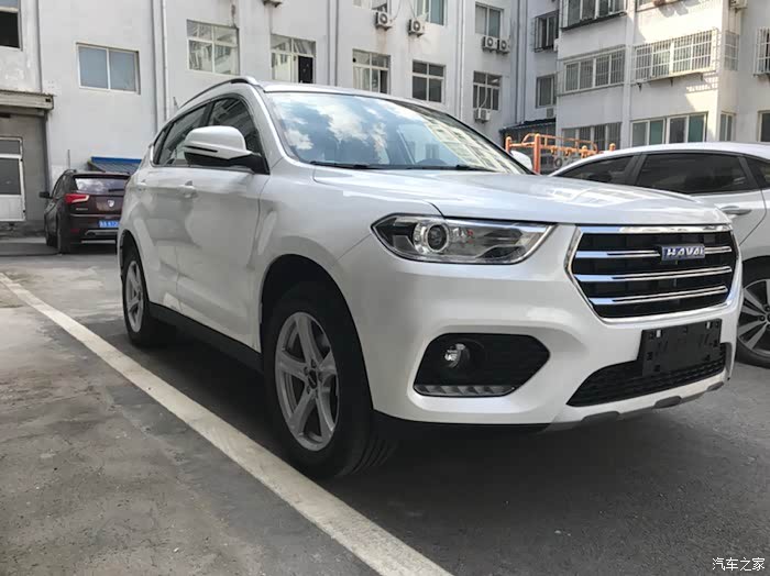 刚提车10天的2019款哈弗h2手动风尚型