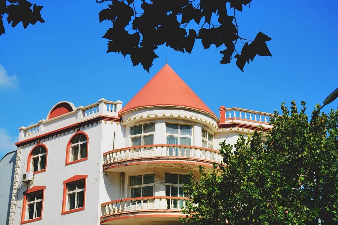 还有童话般的小洋楼,知道里面是是住公主?