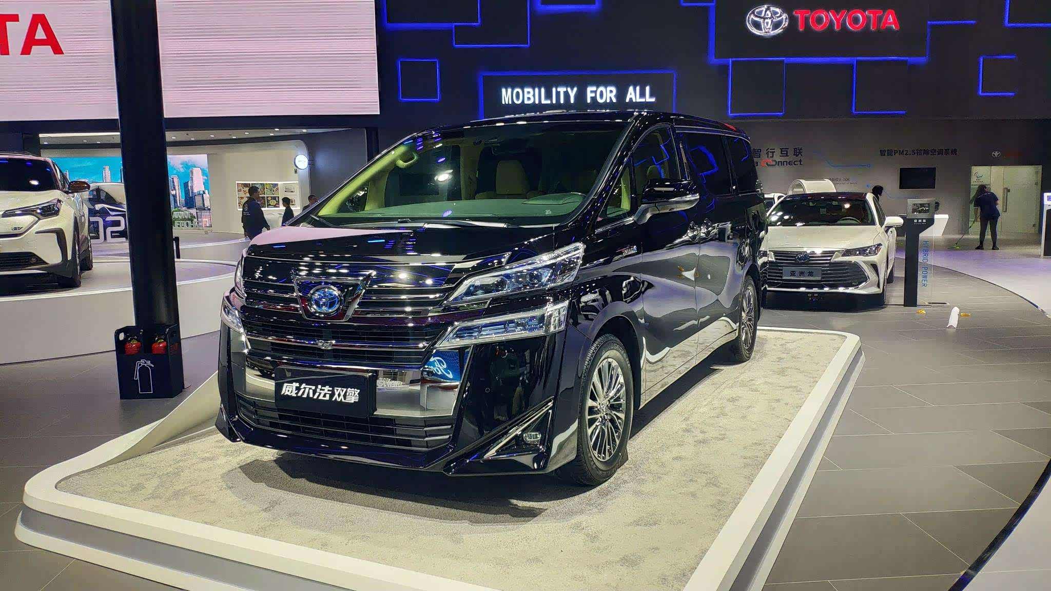 埃尔法兄弟车型如何?威尔法黑金限量版上市