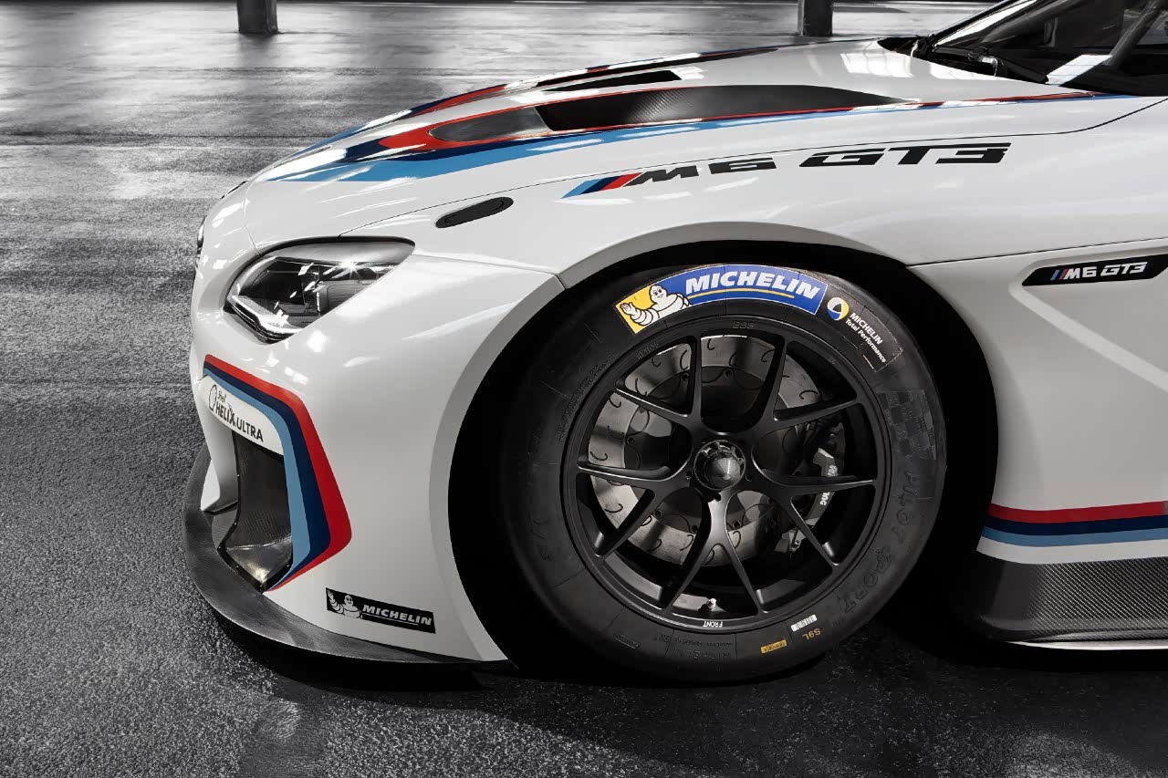 bmwm6gt3非常帅气