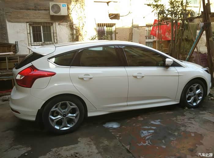 谁有2.0的福克斯手动挡出吗