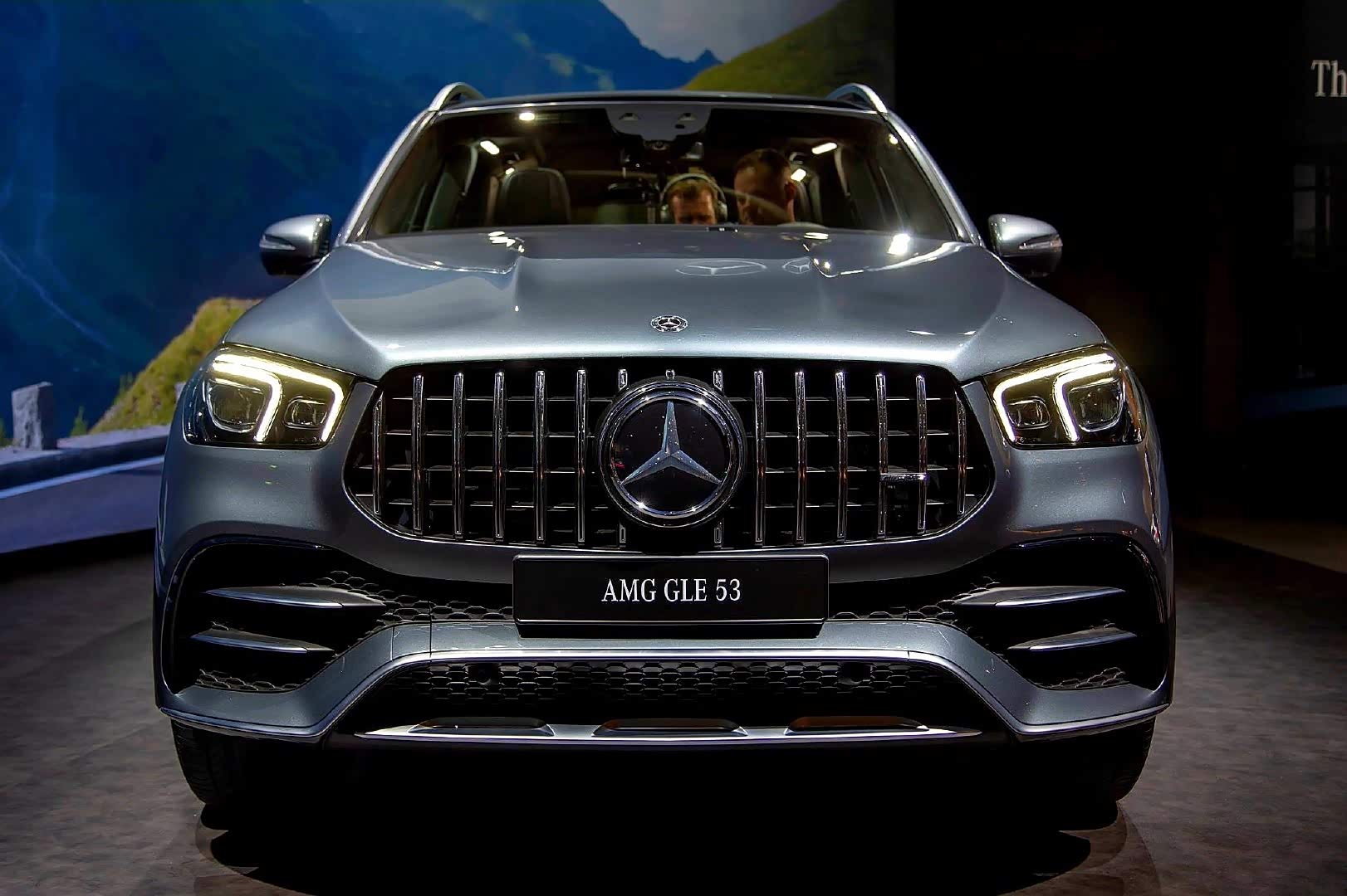 奔驰gle更加的时尚还不是最基本的运动