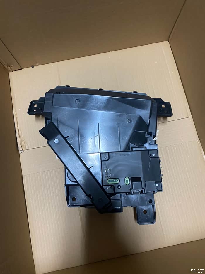 【图】别克gl8 es 653t 原车hud抬头显示器_别克gl8论坛_汽车之家论坛