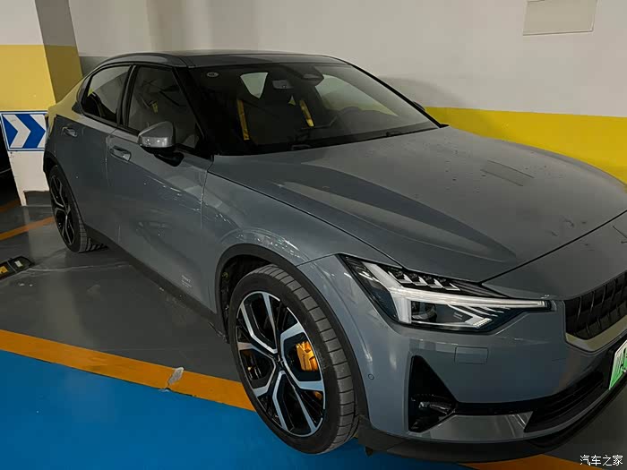 极星2首发版提车