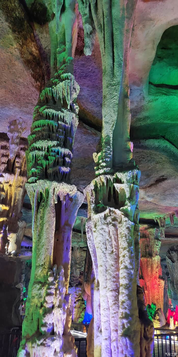 泰安地下龙宫大裂谷漂流记二