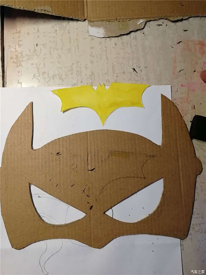 与你在一起之手工蝙蝠侠面具
