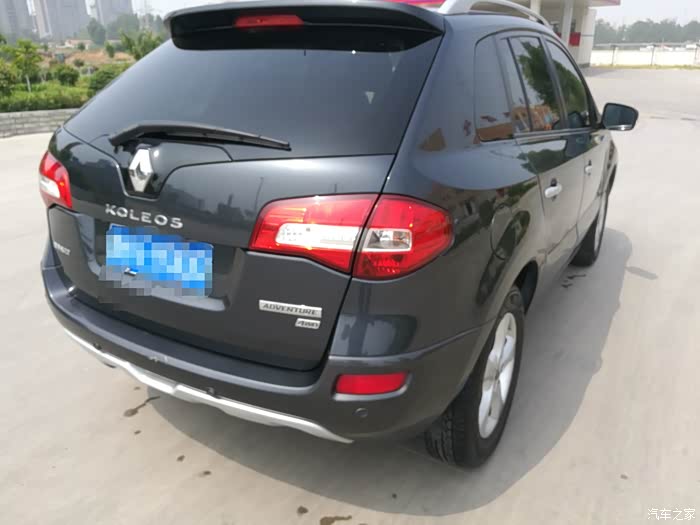 出一台12款雷诺科雷傲