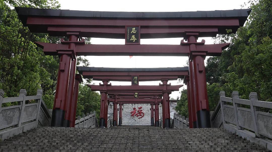 贵州都匀九龙寺图片