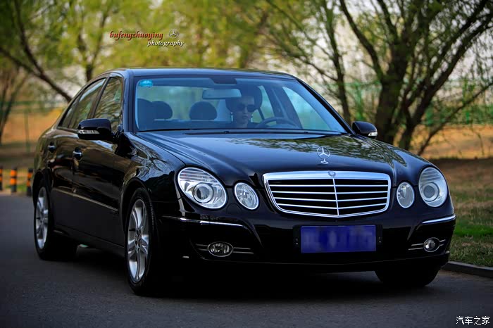 怀旧经典最美e系四眼奔驰w211