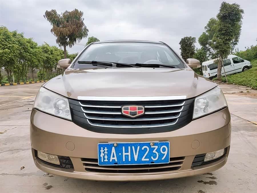 老标的吉利帝豪经常在工地上见到