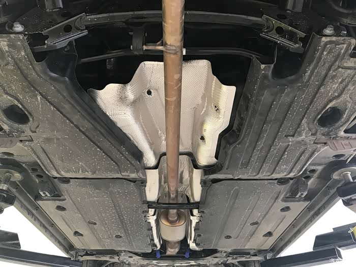 02高能时刻掀起你的裙底领克02底盘技术照片讨论多图慎入