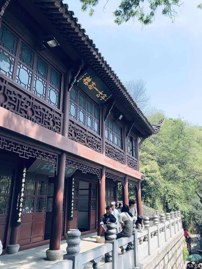 小时候就想来的黄鹤楼,今日带虎子实现儿时愿望