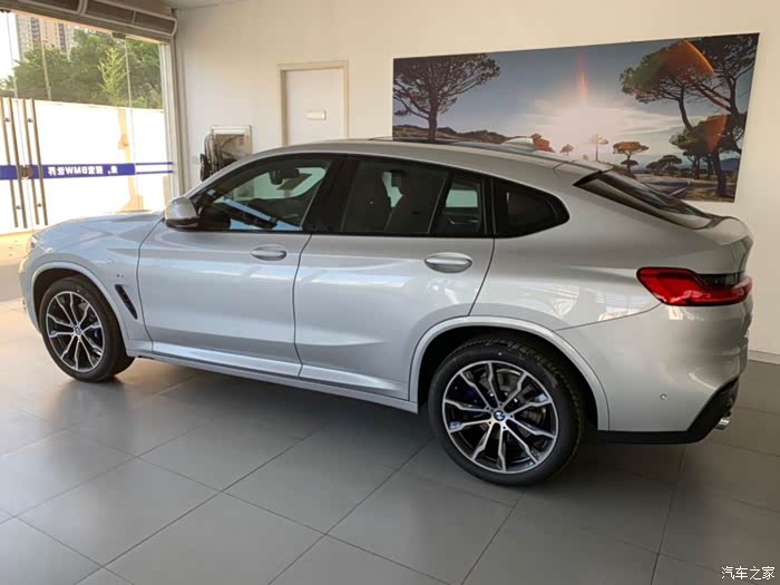 【图】有没有x4冰河银实车照片呢?_宝马x4论坛_汽车之家论坛