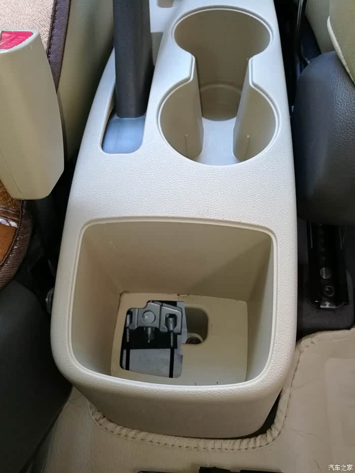 最简单办法调紧手刹作业