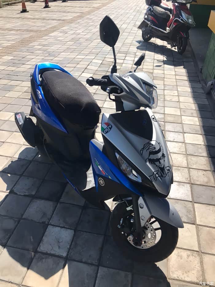 干微商一年,丛林之王喜提雅马哈新福喜125踏板