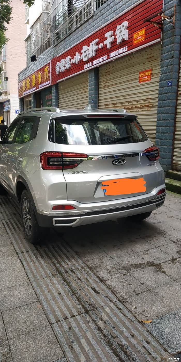 瑞虎5x 有银色的吗?这车买手动最低配的怎么样?