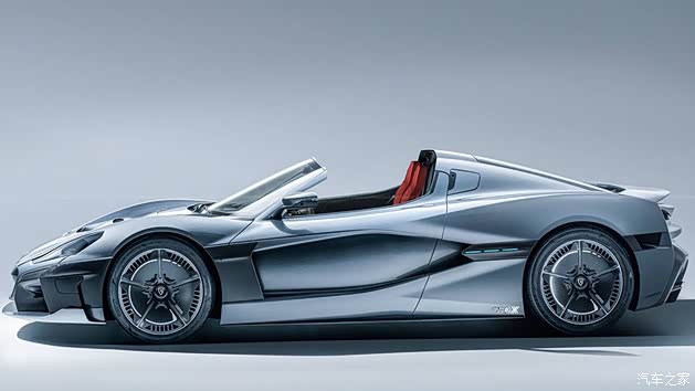 奋斗10年终于提车了纯电动敞篷两座a级超跑