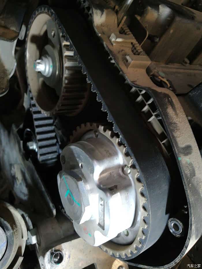 109 | 回复: 8 雪铁龙c5论坛 凑着保养也一起把正时三件套换一下.