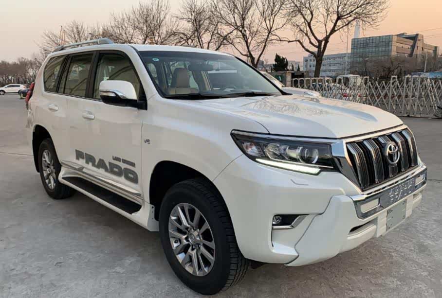 最实惠的丰田霸道四驱越野比大众途锐给力