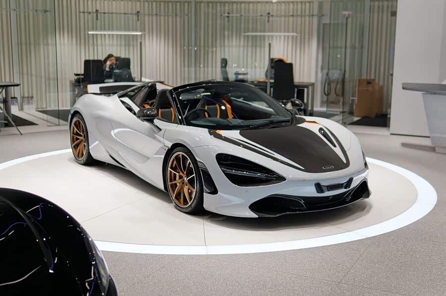 迈凯伦mso 720s spider