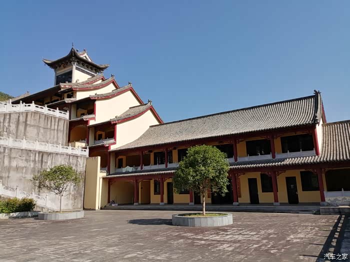 自驾游藏在深山里的仰山栖隐禅寺三