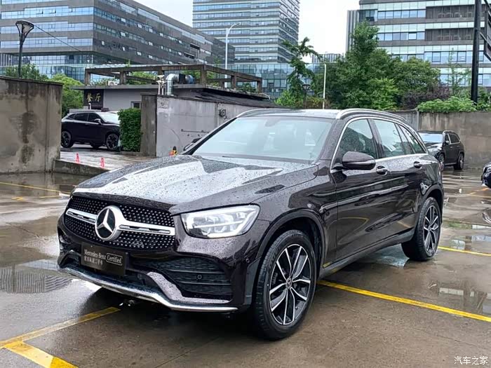 出手21年豪华型260l奔驰glc一辆