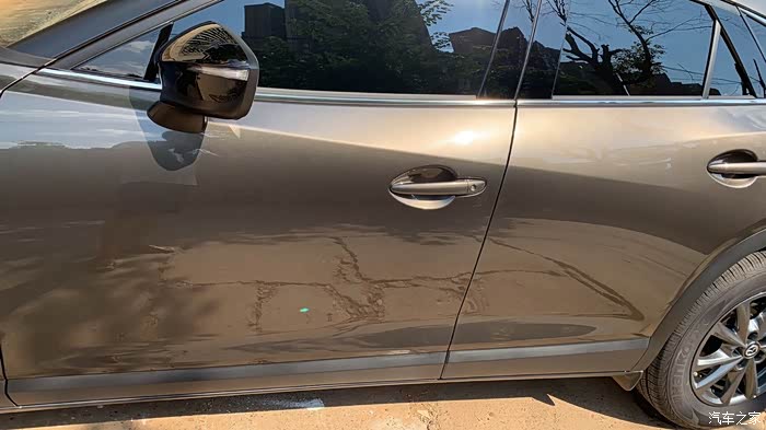 【图】有大佬买cx4琉璃棕的吗?发点图片探讨探讨哇.