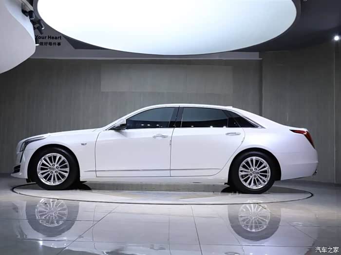 出手2017年凯迪拉克ct6豪华型