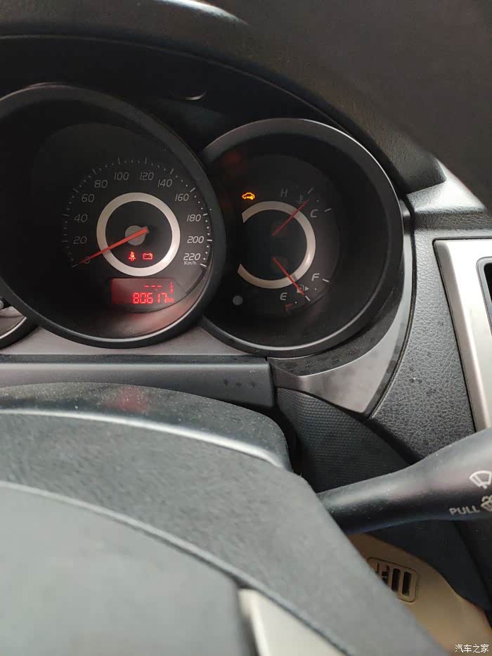 倒车熄火这个黄灯亮是什么意思