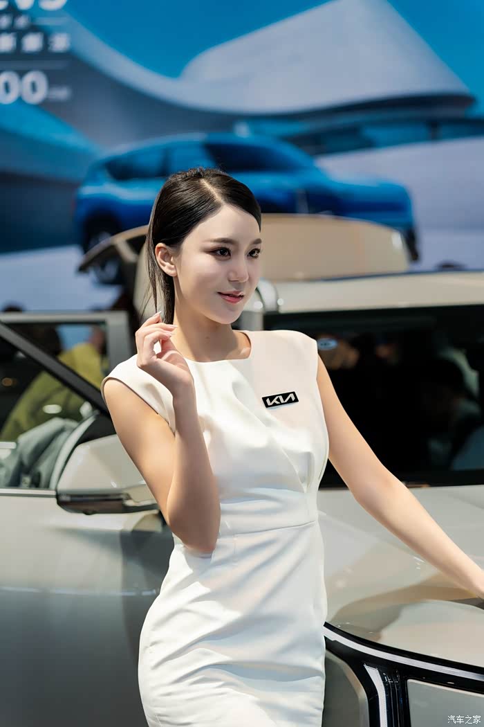 【图】看看新车ev5,起亚车模真漂亮_起亚ev5论坛_汽车之家论坛